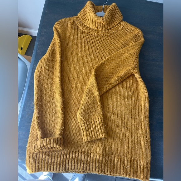 Forever 21 Chunky Cowl Neck Wool Knit Sweater - Picture 5 of 10